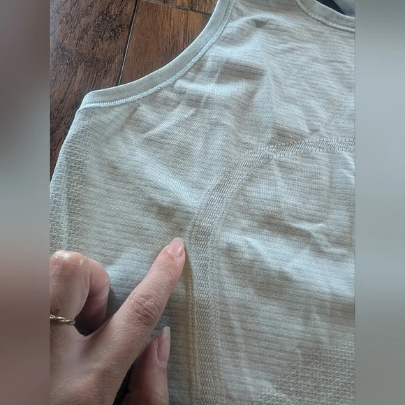 Lululemon Swiftly Racerback Tank - Picture 3 of 4